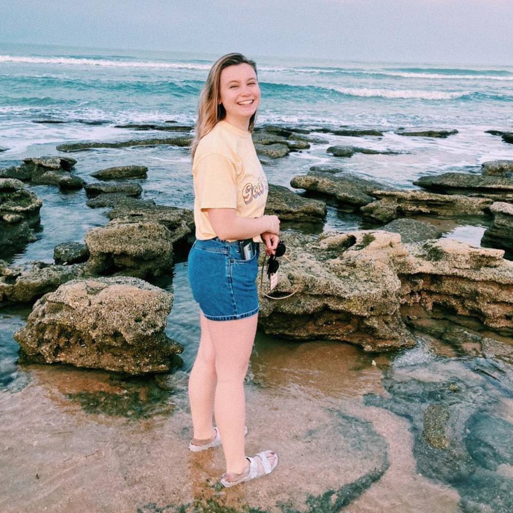 Meet your Posher, Rachel